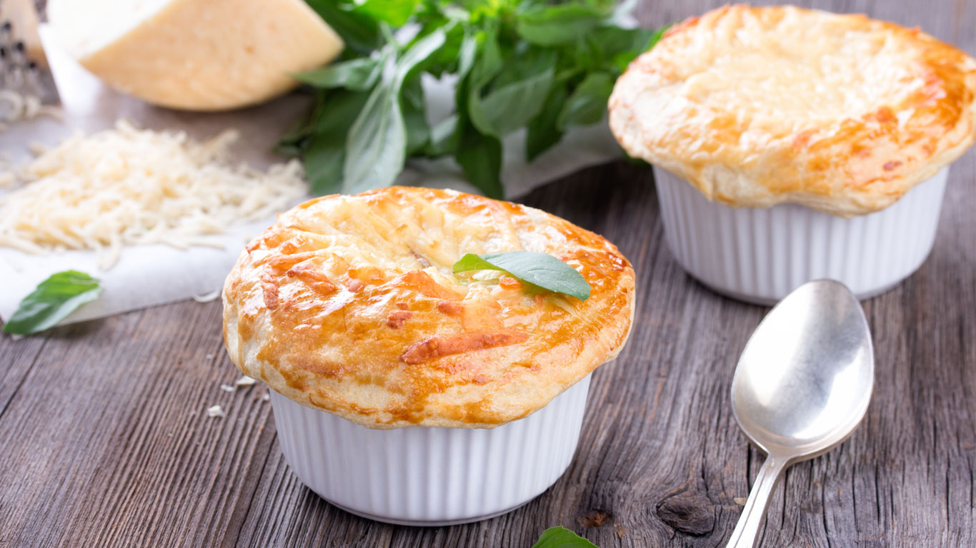 Mini Torta de Frango e Leite de Coco